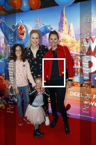 Amsterdam 7 april 2019
Premiere wonderpark in pathe arena.Marit v Bohemen kwam met haar dochter