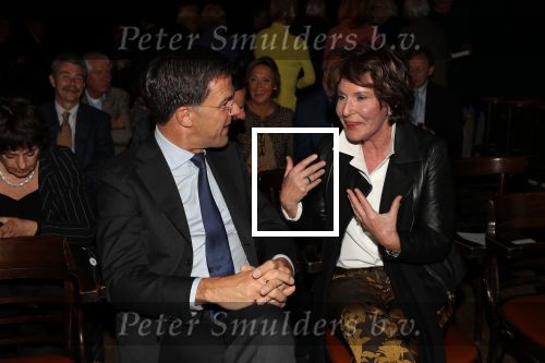 Den Haag, 8 Mei 2019
Uitreiking boek Elco Brinkman met de tekst: Bouwen en Bewaren
Mark Rutte met Janneke Brinkman