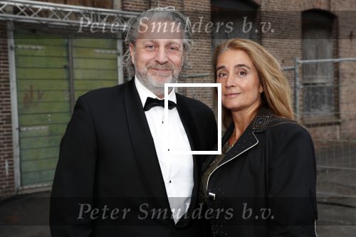 Halfweg 16 april 2019
50 jaar Rob Peetoom in the sugar factory. Mark Teurlings met Jimena