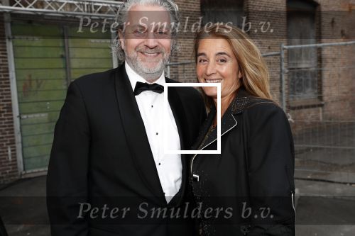 Halfweg 16 april 2019
50 jaar Rob Peetoom in the sugar factory. Mark Teurlings met Jimena