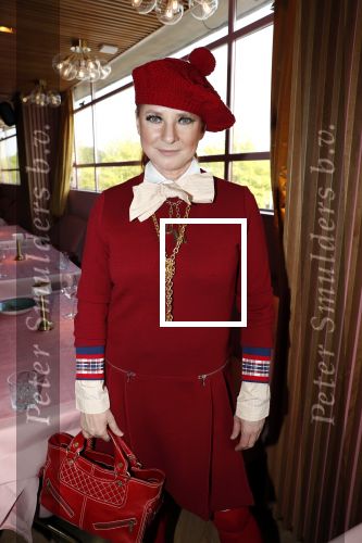 Amsterdam 7 mei 2019
Boekpresentatie Camilla Lackberg bij Mama Kelly in olympisch stadion.
aanwezig oa Daphne Deckers
Isa Hoes
Heleen van Royen
Anna Drijver
Marion Pauw
Susan Smit
Moniqiue des Bouvrie
Patricia Snel
Marlies Dekkers
Inge Ipenburg