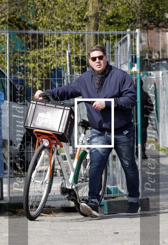 Amsterdam 15 april 2019
Martijn Krabbe op de fiets.