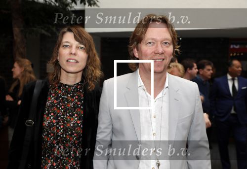 Hoofddorp 31 maart 2019
Premiere stil in mij in de schouwburg in Hoofddorp. Martin Buitenhuis kwam met vrouw en kinderen