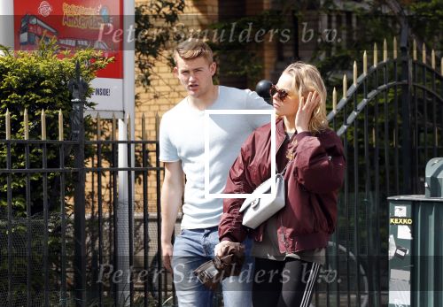 Amsterdam 10 mei 2019
AnneKee Molenaar is de nieuwe vriendin van Matthijs de Ligt. Ze wonen pas samen in hun nieuwe appartement.