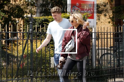 Amsterdam 10 mei 2019
AnneKee Molenaar is de nieuwe vriendin van Matthijs de Ligt. Ze wonen pas samen in hun nieuwe appartement.