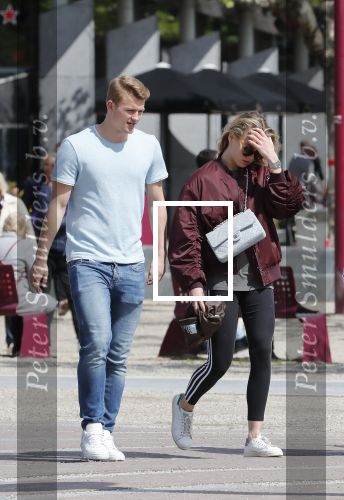 Amsterdam 10 mei 2019
AnneKee Molenaar is de nieuwe vriendin van Matthijs de Ligt. Ze wonen pas samen in hun nieuwe appartement.