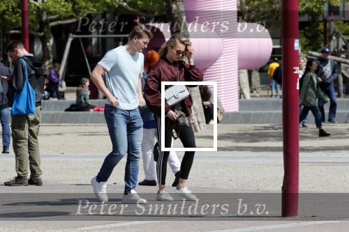 Amsterdam 10 mei 2019
AnneKee Molenaar is de nieuwe vriendin van Matthijs de Ligt. Ze wonen pas samen in hun nieuwe appartement.