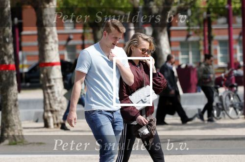 Amsterdam 10 mei 2019
AnneKee Molenaar is de nieuwe vriendin van Matthijs de Ligt. Ze wonen pas samen in hun nieuwe appartement.