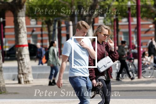 Amsterdam 10 mei 2019
AnneKee Molenaar is de nieuwe vriendin van Matthijs de Ligt. Ze wonen pas samen in hun nieuwe appartement.
