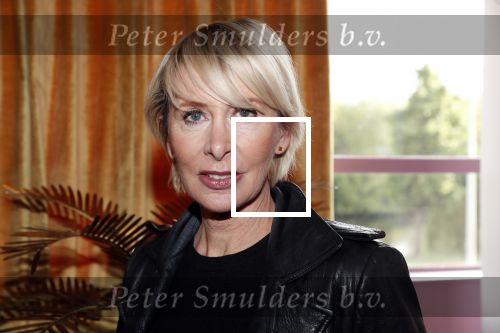 Amsterdam 7 mei 2019
Boekpresentatie Camilla Lackberg bij Mama Kelly in olympisch stadion.
aanwezig oa Daphne Deckers
Isa Hoes
Heleen van Royen
Anna Drijver
Marion Pauw
Susan Smit
Moniqiue des Bouvrie
Patricia Snel
Marlies Dekkers
Inge Ipenburg