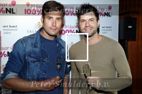 Volendam 6 mei 2019
10 jaar magazine 100%NL bij hotel Spaander. Nick en Simon