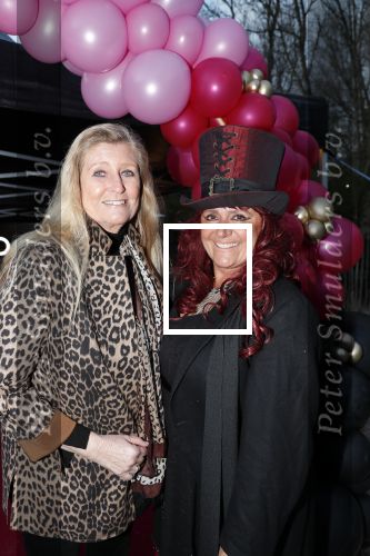 Bloemendaal 13 april 2019
Afscheidsfeest voor Hans Klok die naar Las Vegas gaat verhuizen. Pammy  Boltini met vriendin Kitty Hagen