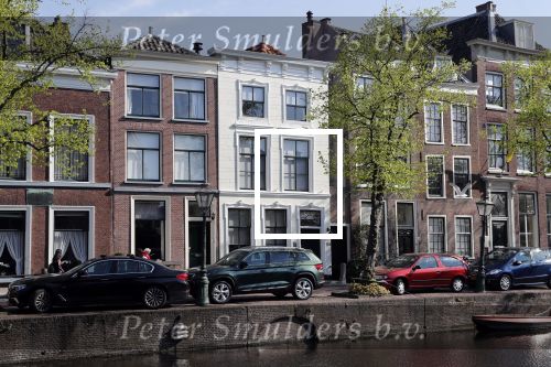 Leiden 16 april 2019
In dit huis op de rapenburg 116 in Leiden hebben prins Willem Alexander en zijn broers Friso en Constantijn gewoond tijdens hun studie.