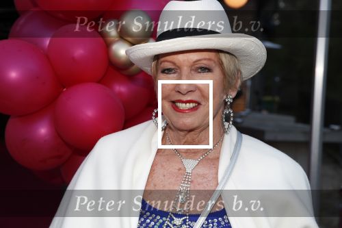 Bloemendaal 13 april 2019
Afscheidsfeest voor Hans Klok die naar Las Vegas gaat verhuizen. Ria Valk kwam met haar dochter