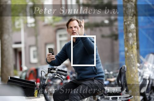 Amsterdam 7 mei 2019
Ronald de Boer met telefoon op de fiets
