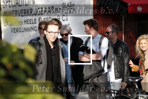Amsterdam 9 mei 2019
Surpisefeestje voor Ruud de Wild georganiseerd door zijn ex vrouw Aafke.
Olcay Gulsen is eer natuurlijk bij. ze gingen varen met boot op grachten Amsterdam.