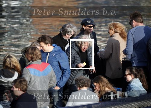 Amsterdam 9 mei 2019
Surpisefeestje voor Ruud de Wild georganiseerd door zijn ex vrouw Aafke.
Olcay Gulsen is eer natuurlijk bij. ze gingen varen met boot op grachten Amsterdam.