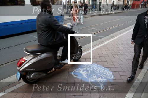 Amsterdam 14 april 2019
Premiere van t schaep met de 5 poten in het deLamar theater. Scooterverbod in centrum Amsterdam