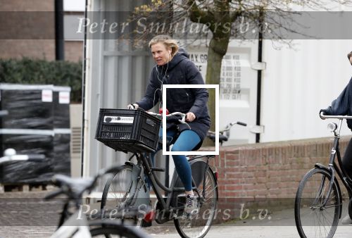 Amsterdam 2 april 2019
Sophie Hilbrand op de fiets in Amsterdam zuid.