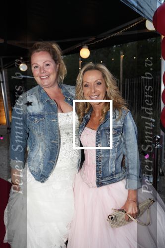 Bloemendaal 13 april 2019
Afscheidsfeest voor Hans Klok die naar Las Vegas gaat verhuizen. Sylvana Borsato kwam met een vriendin