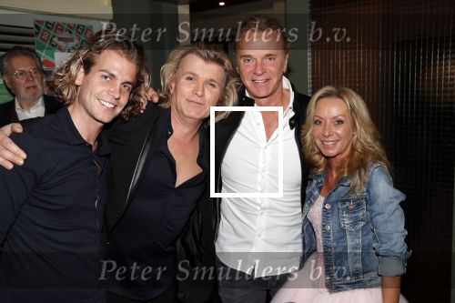 Bloemendaal 13 april 2019
Afscheidsfeest voor Hans Klok die naar Las Vegas gaat verhuizen. hans Klok met Wino Omtzigt zijn vriend en Sylvana Borsato