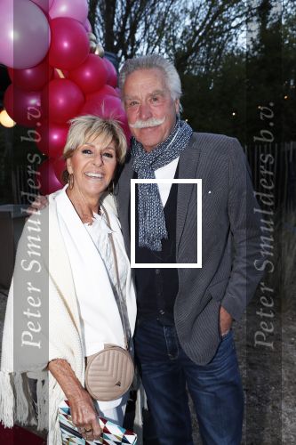 Bloemendaal 13 april 2019
Afscheidsfeest voor Hans Klok die naar Las Vegas gaat verhuizen. Sylvia v d Akker met partner