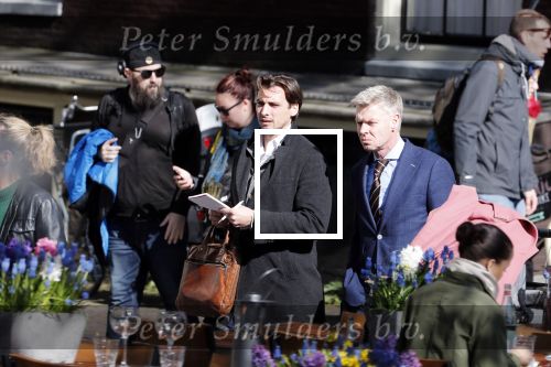 Amsterdam 1 april 2019
Thierry Baudet met â€¦. op straat in Amsterdam.