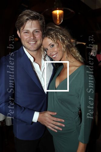 Volendam 6 mei 2019
10 jaar magazine 100%NL bij hotel Spaander. Tim Douwsma met zijn zwangere vriendin