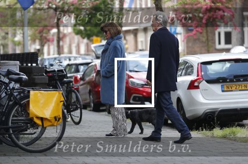 Amsterdam 5 mei 2019
Tom Egbers en janke Dekker met hun hond