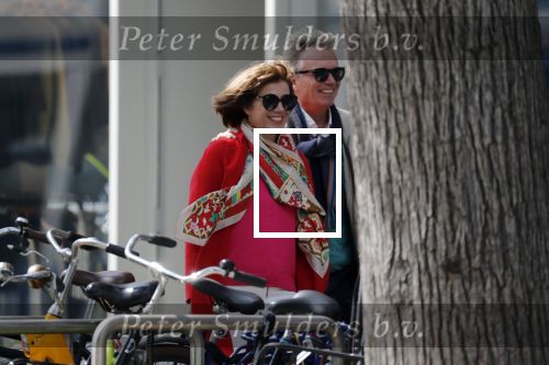 Amsterdam 11 mei 2019
Tom Egbers en Janke Dekker op terras op de beethovenstraat.