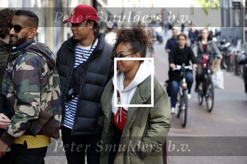 Amsterdam 9 mei 2019
Opening expositie Selwyn Senatori.B Veronica v Hoogdalem met vriend Nigel Williams ( Rapper Digitzz)