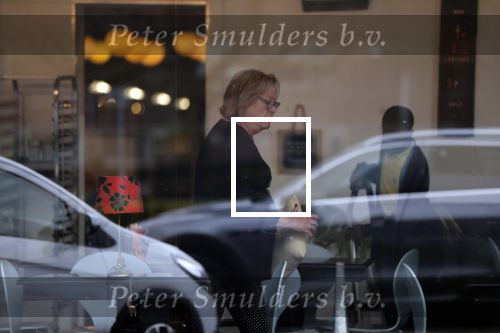 Naarden 4 april 2019
Viola Holt helpt  1 dag per week  in de kringloopwinkel in Naarden.