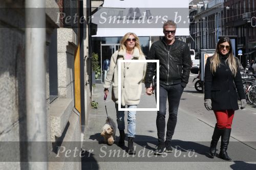 Amsterdam 11 april 2019
Wendy v Dijk met haar man Erland Galjaard en hun hondje in Amsterdam zuid.