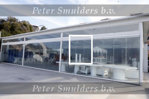 ibiza 4 mei 2019
Het restaurant  Xess Xava van Wesley Sneijder en Yolanthe Sneijder Cabau is nog niet open.