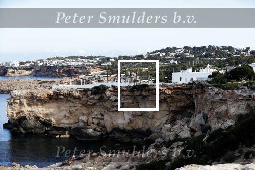 Ibiza 4 mei 2019
Het huis van Wesley Sneijder en Yolanthe Sneijder Cabau aan de baai van Cala Tarida op ibiza.
