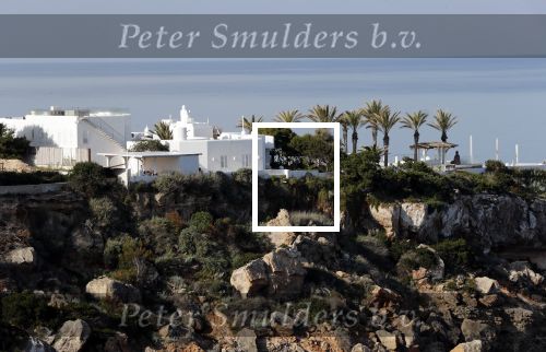 Ibiza 4 mei 2019
Het huis van Wesley Sneijder en Yolanthe Sneijder Cabau aan de baai van Cala Tarida op ibiza.