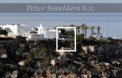 Ibiza 4 mei 2019
Het huis van Wesley Sneijder en Yolanthe Sneijder Cabau aan de baai van Cala Tarida op ibiza.