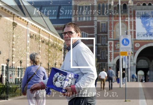Amsterdam 9 april 2019
Presentatie nieuwe eredivisiebal met Wim v Hanegem in het rijksmuseum.