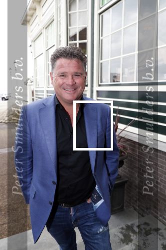 Volendam 6 mei 2019
10 jaar magazine 100%NL bij hotel Spaander. Wolter Kroes