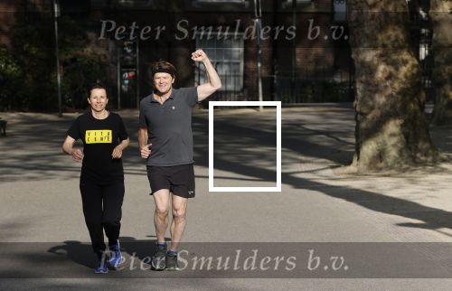 Amsterdam 24 april 2020
Beau en Selly v Erven Dorens aan het hardlopen in het vondelpark.