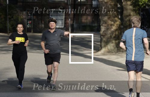 Amsterdam 24 april 2020
Beau en Selly v Erven Dorens aan het hardlopen in het vondelpark.