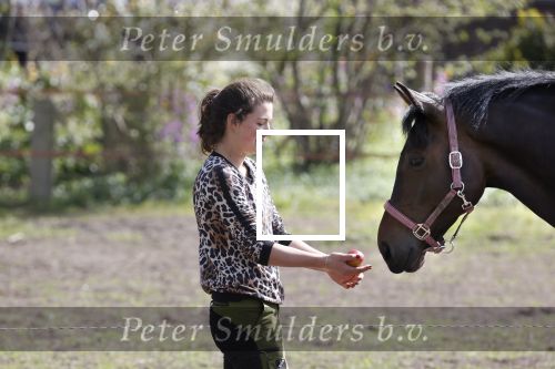 Tynaarlo 16 april 2020
Boerin Annemiek van boer zoekt vrouw .