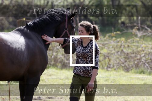Tynaarlo 16 april 2020
Boerin Annemiek van boer zoekt vrouw .