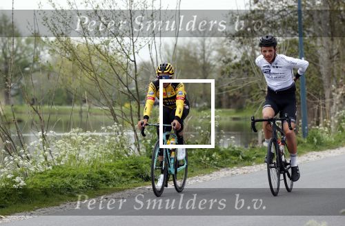 Abcoude 18 april 2020
Dylan Groenewegen , de snelste wielrenner ter wereld aan het trainen in Abcoude .