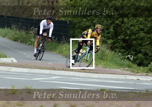 Abcoude 18 april 2020
Dylan Groenewegen , de snelste wielrenner ter wereld aan het trainen in Abcoude .