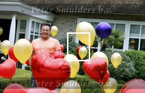 Aalsmeer 29 april 2020
Gerard Joling viert thuis zijn 60e verjaardag.