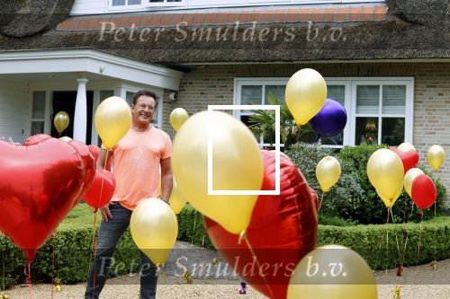 Aalsmeer 29 april 2020
Gerard Joling viert thuis zijn 60e verjaardag.