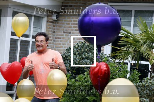 Aalsmeer 29 april 2020
Gerard Joling viert thuis zijn 60e verjaardag.