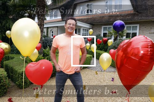 Aalsmeer 29 april 2020
Gerard Joling viert thuis zijn 60e verjaardag.