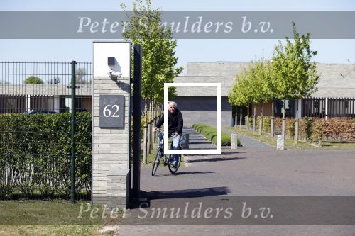 Lisse 20 april 2020
Harry Mens gaat op zijn fiets naar zijn crematorium in Lisse